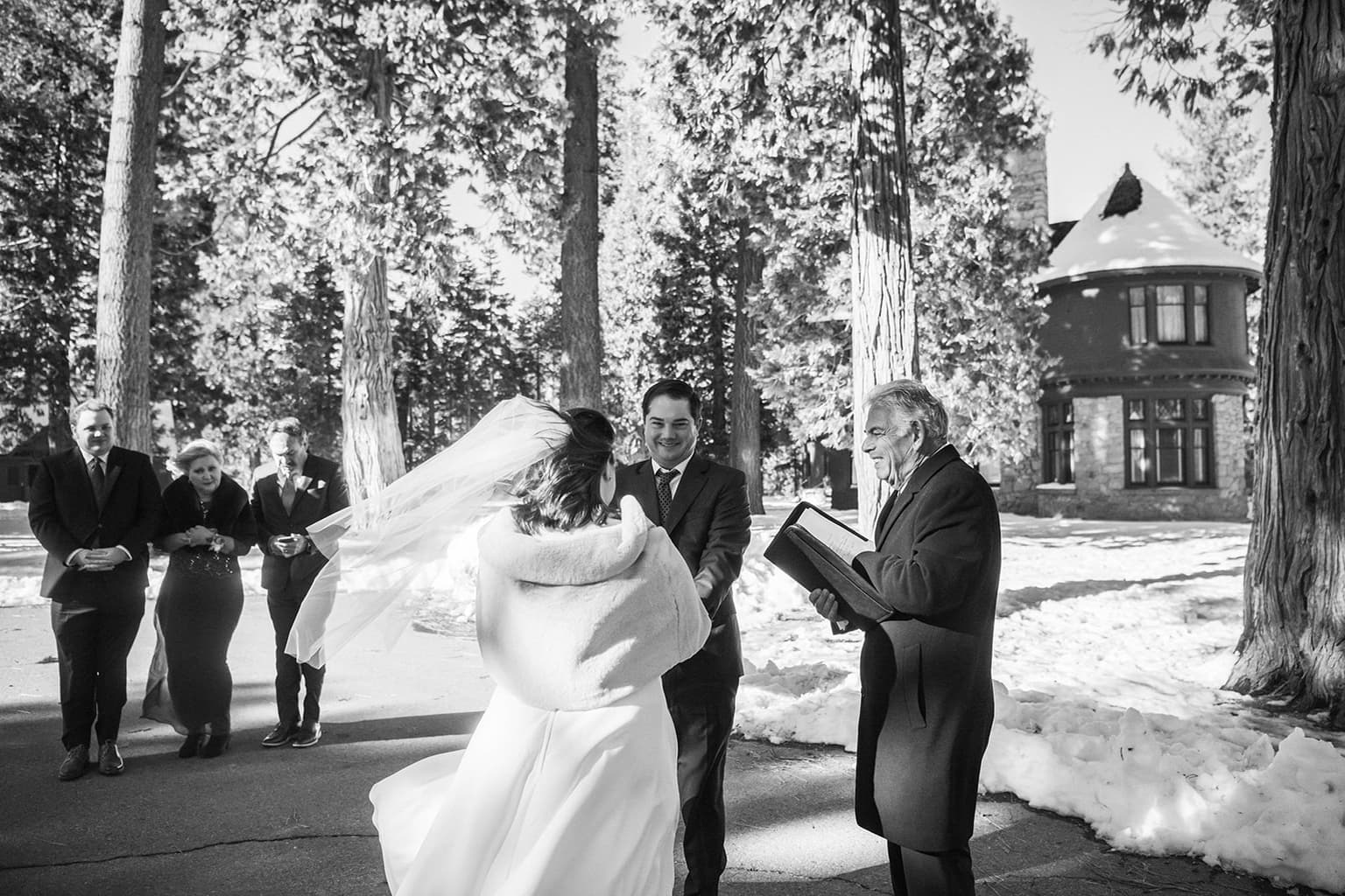 Lake Tahoe wedding couple photography
