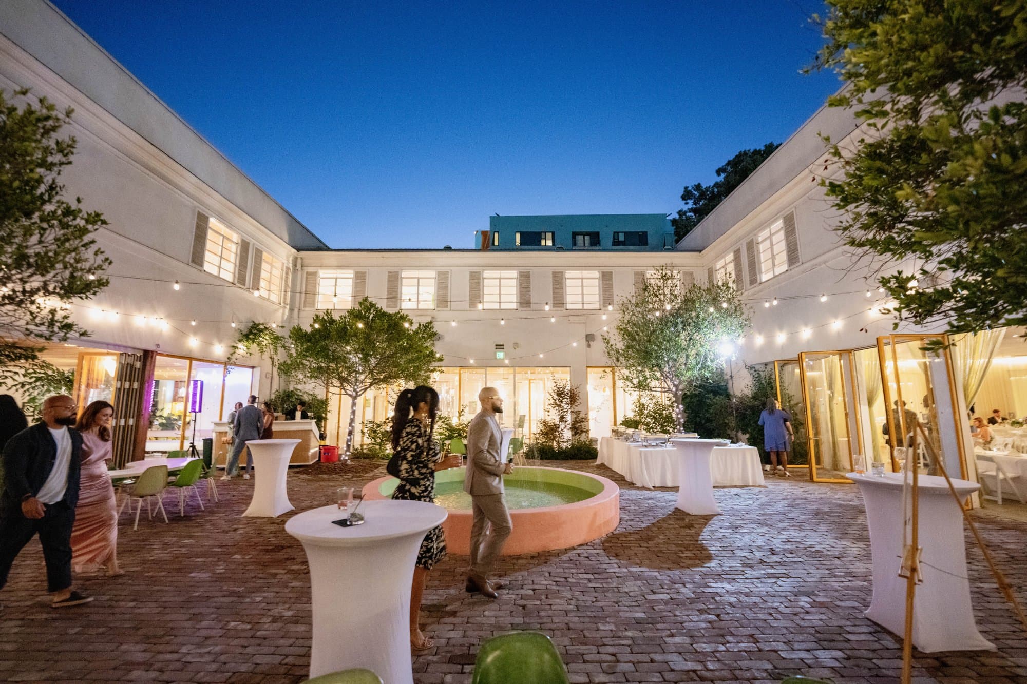 Venues, micro wedding vendor in California