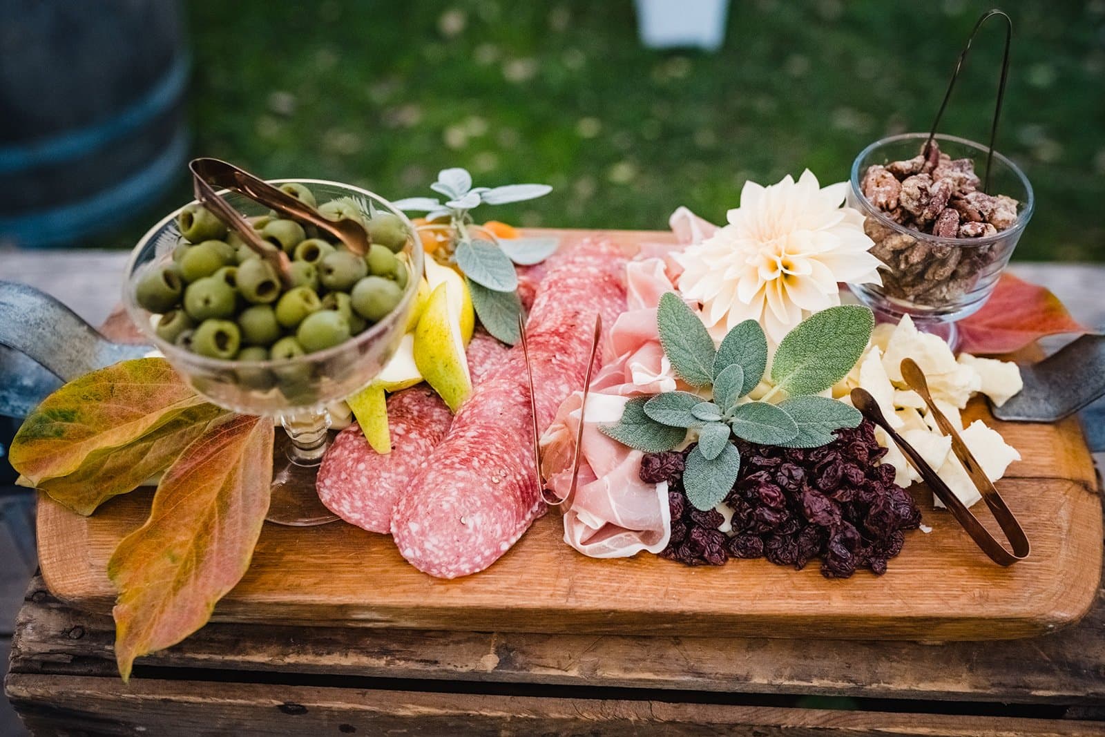 A real micro wedding dinner by Our Little Wedding