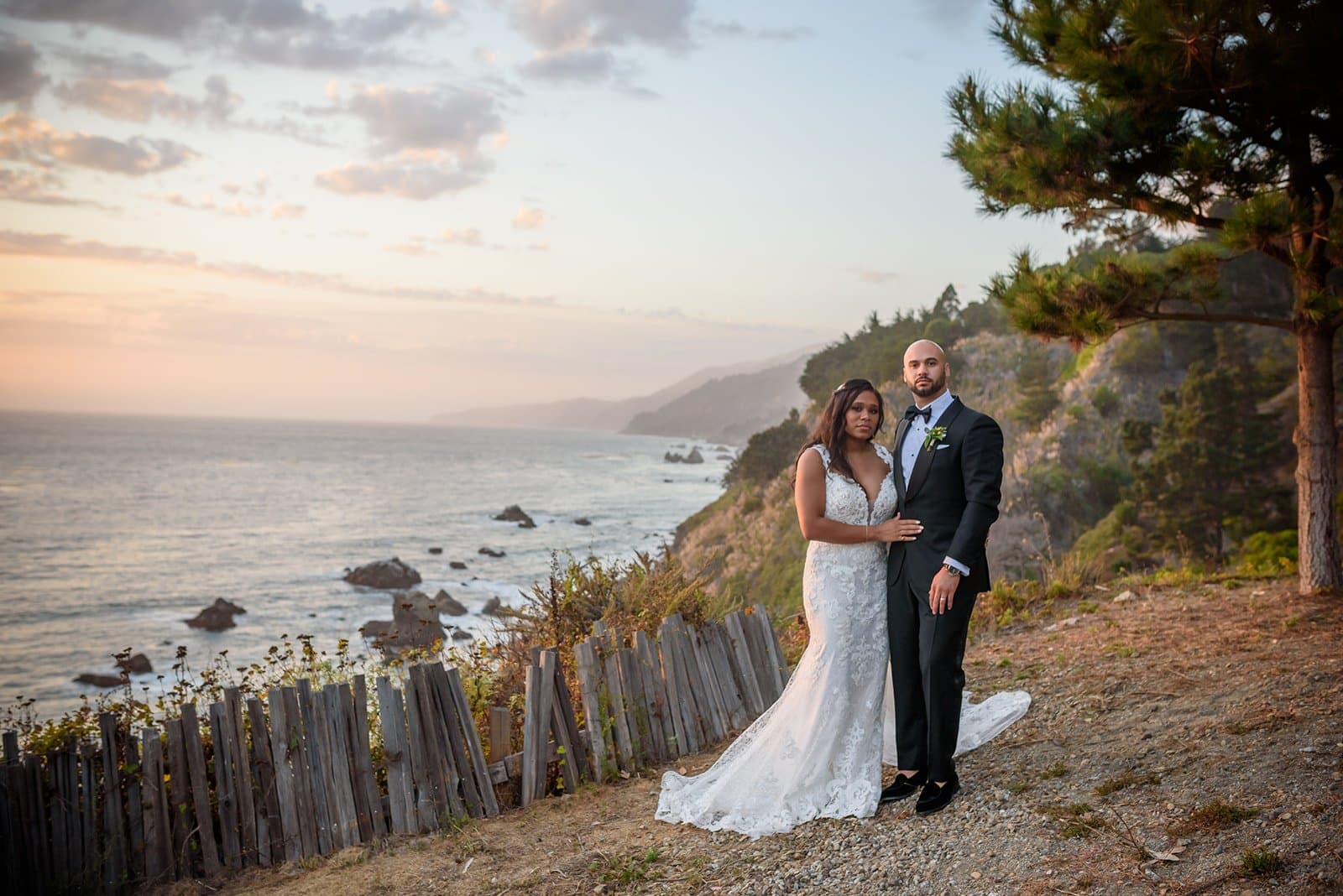 A California micro wedding ceremony in natural light