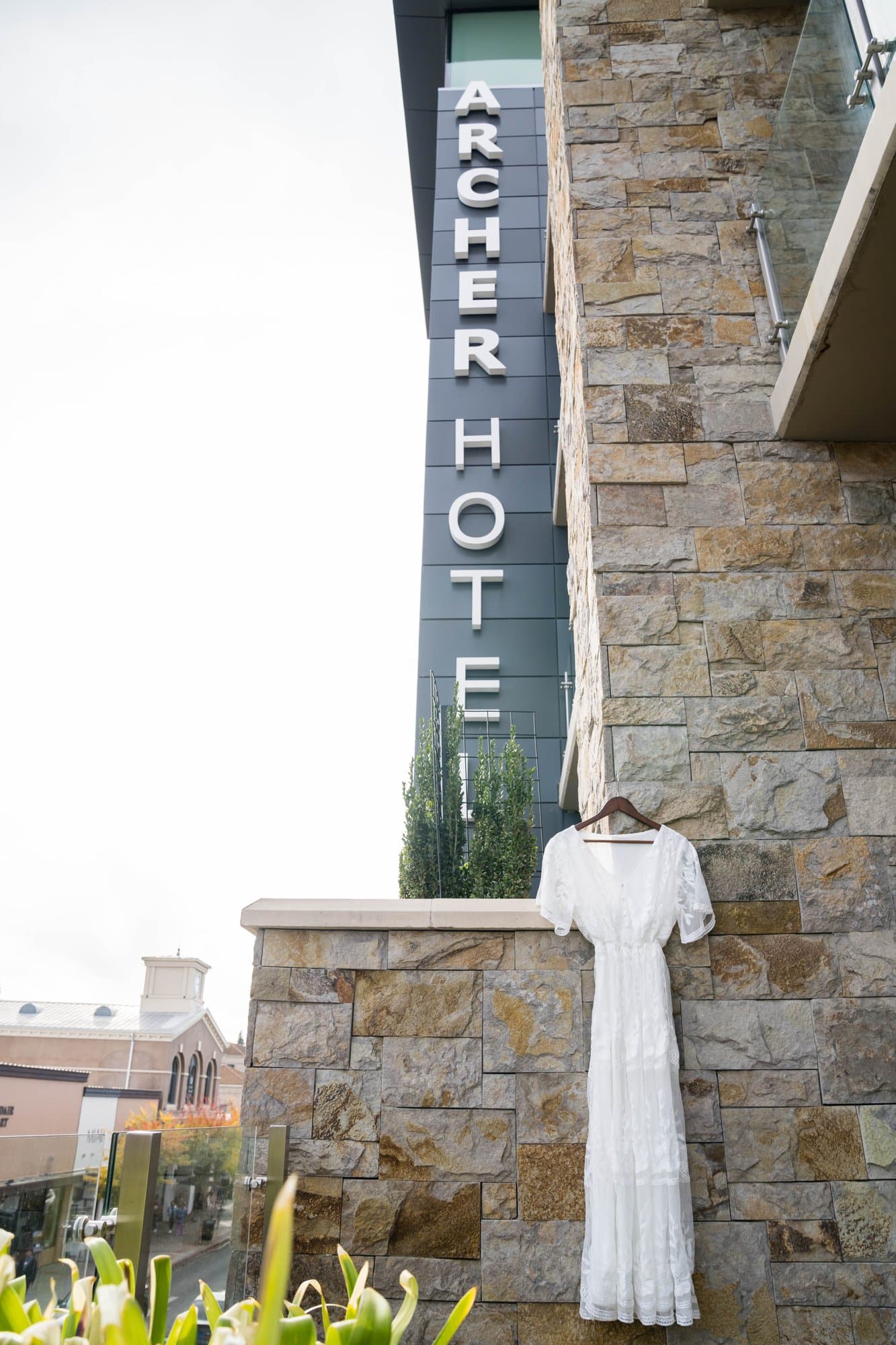 A real California micro wedding by Our Little Wedding