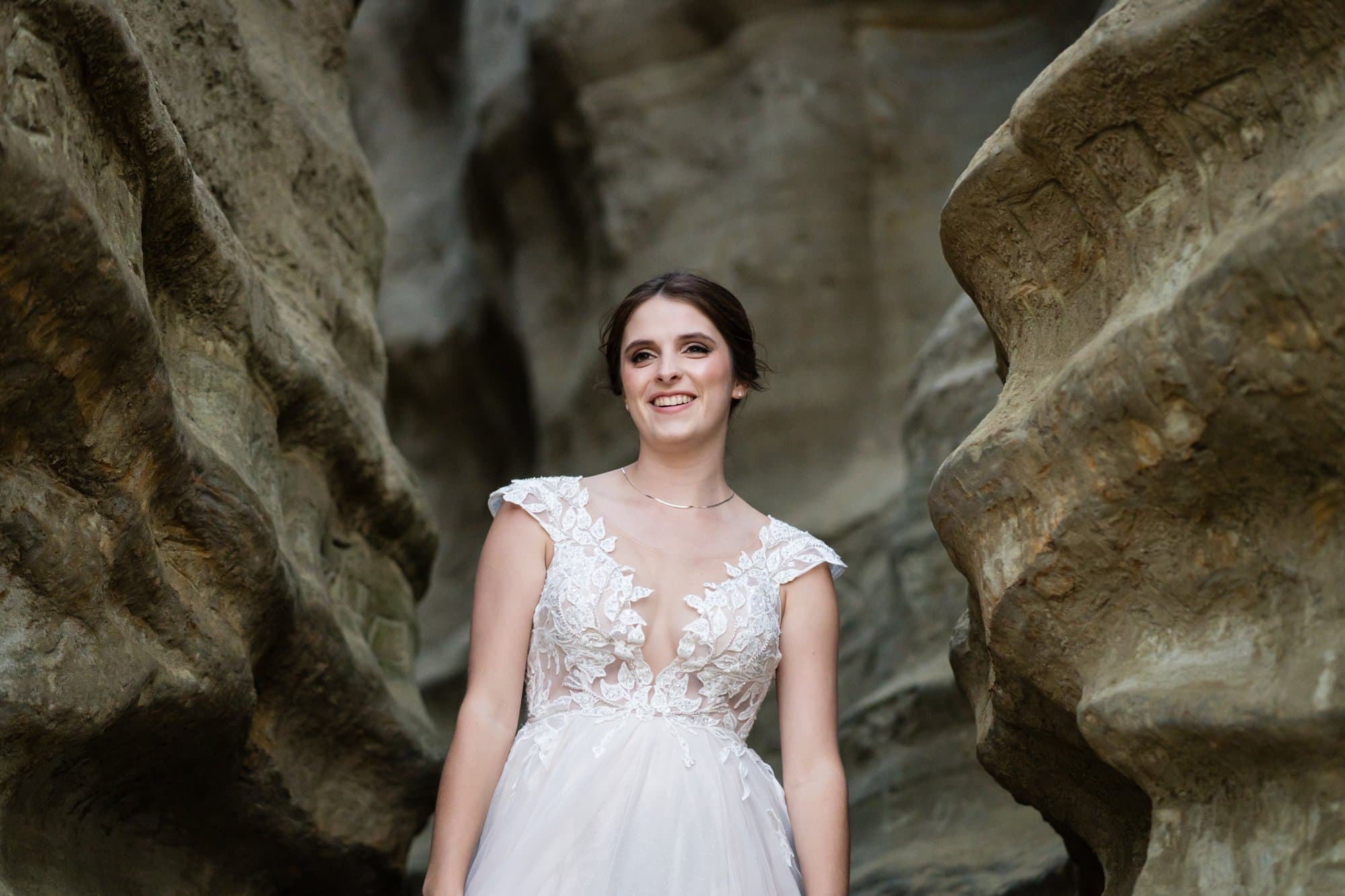Cakes & Desserts, micro wedding vendor in California